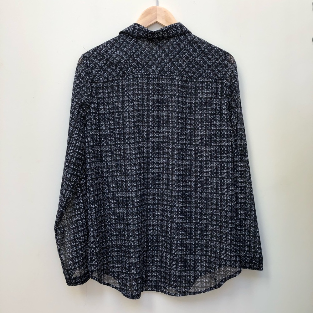 🌹Olive & Oak | Black/White Patterned Button Down - Picture 4 of 4
